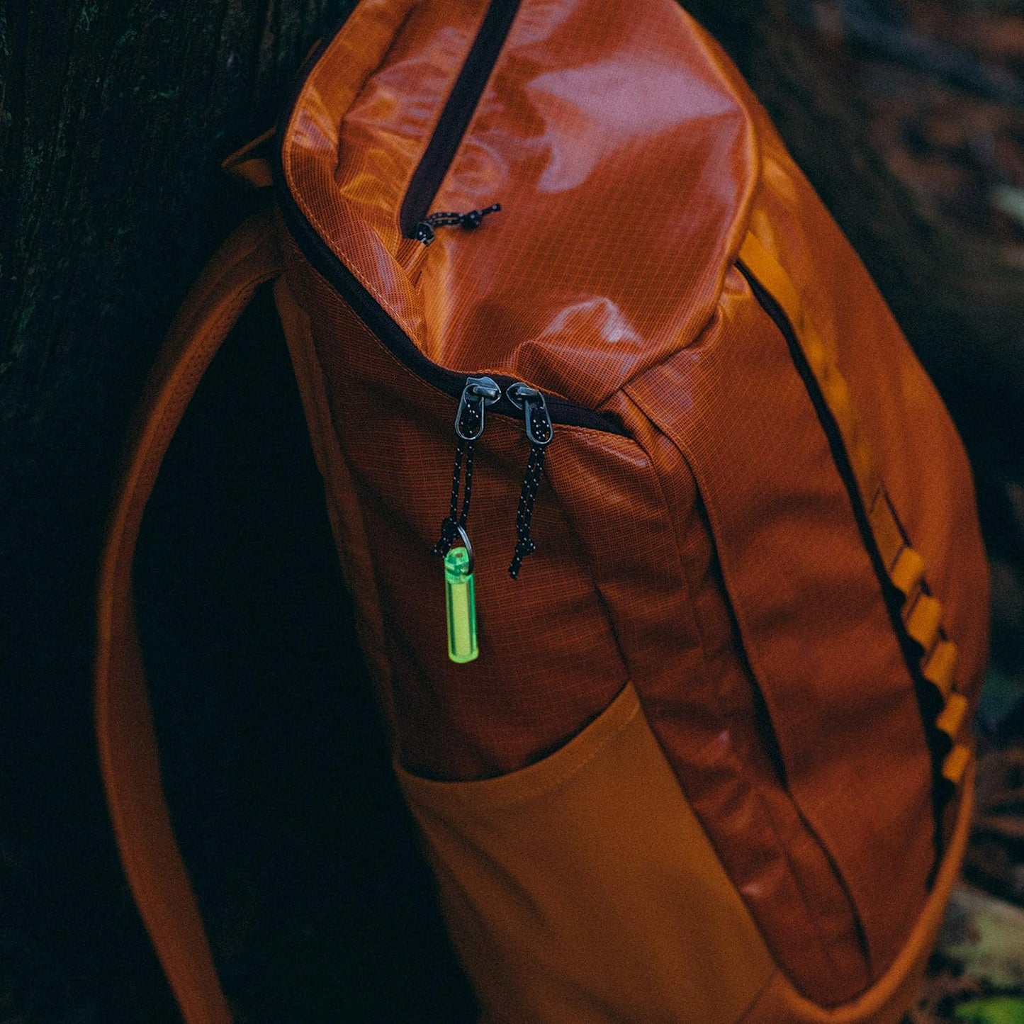 Barrita Luminosa Ni-Glo, Color Blanco Claro, Gear Aid USA.