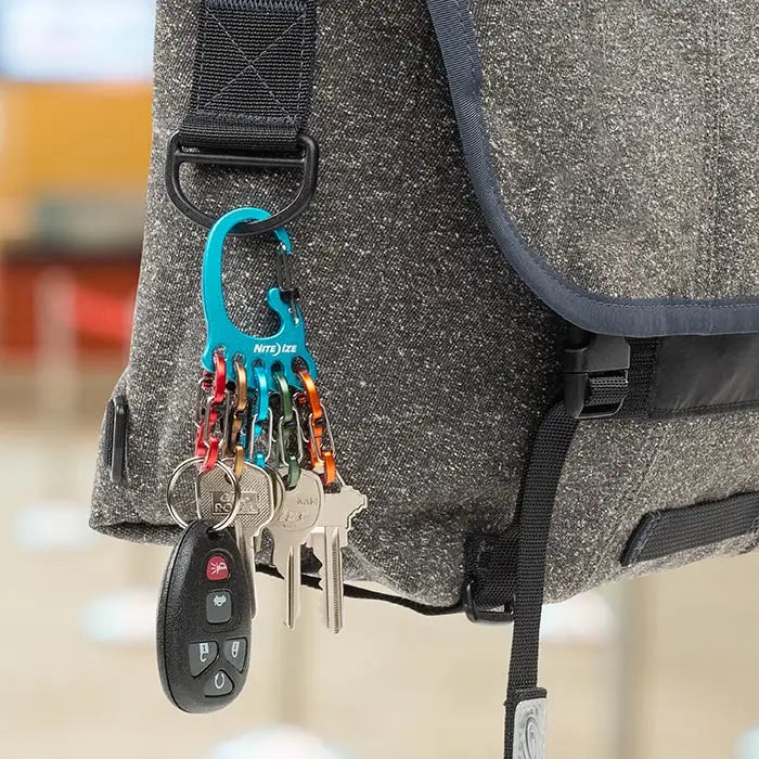 Nite Ize Bigfoot Locker® Keyrack Aluminum Blue, 5 S-Biner Color Azul