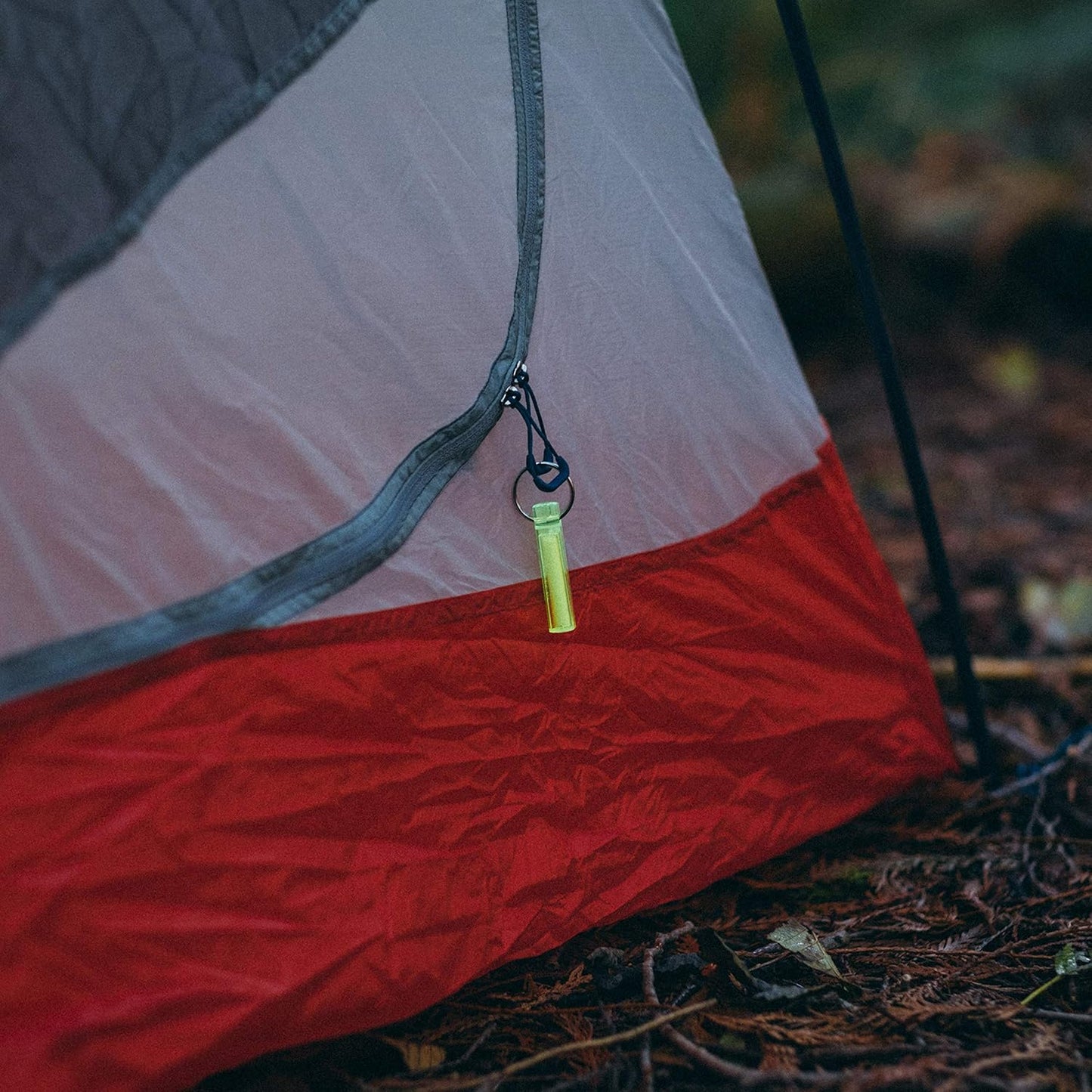 Barrita Luminosa Ni-Glo, Color Blanco Claro, Gear Aid USA.