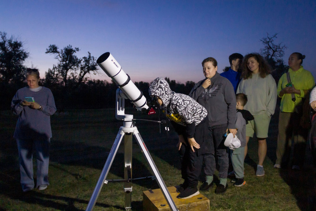 Telescopio Astronómico Svbony SV48P con Apertura de 102mm/90mm, Enfocador de Dob