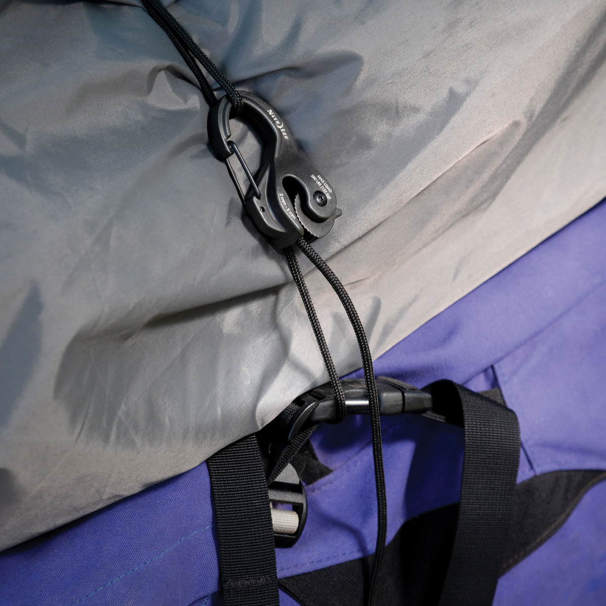 Tensor de cuerda de aluminio CamJam® XT™ NITE IZE
