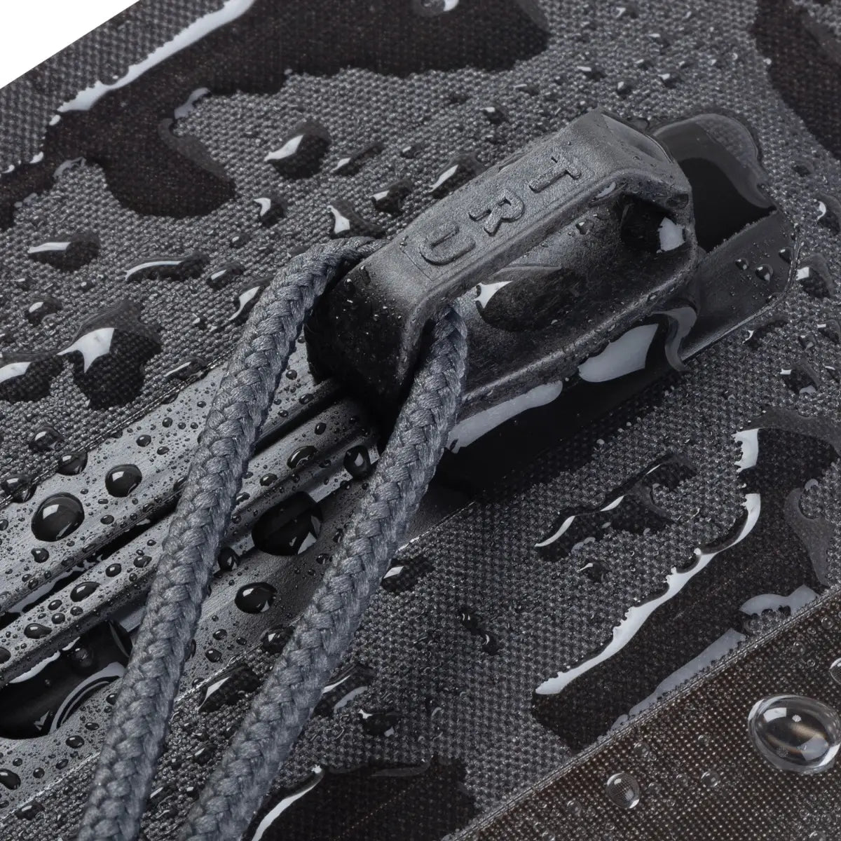 Bolsa de viaje impermeable RunOff® NITE IZE